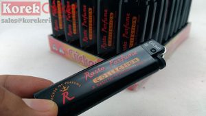 Korek Cricket warna body HItam Sablon logo Rasta Parfume